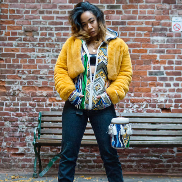 BUCKET BAG