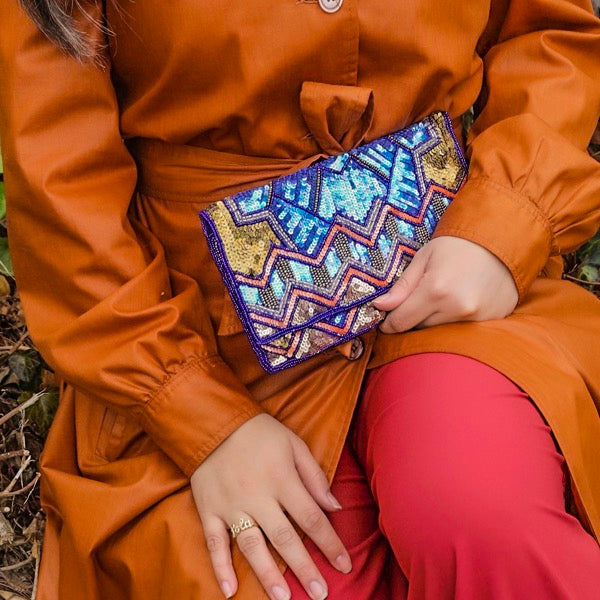 SEQUIN CLUTCH